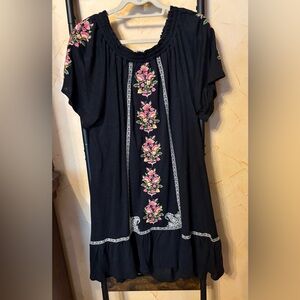 Sundance Black Embroidered Floral Peasant Dress Size S